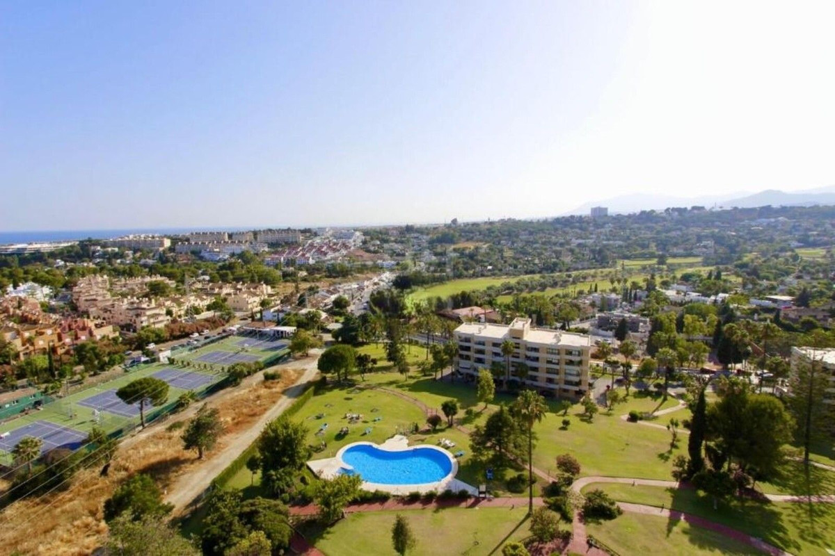 Appartement te koop in Nueva Andalucía | 2 slaapkamers H5471335
