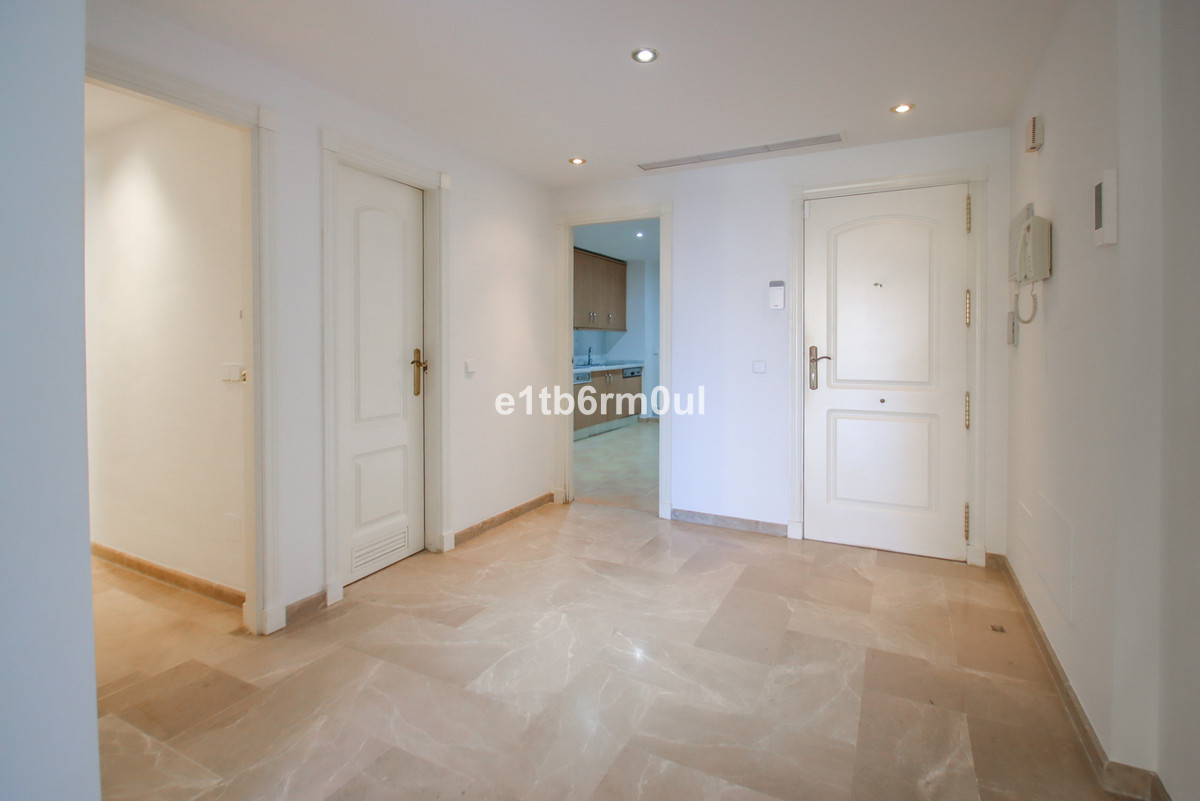 Huis te koop in Nueva Andalucía | 3 slaapkamers H5471512