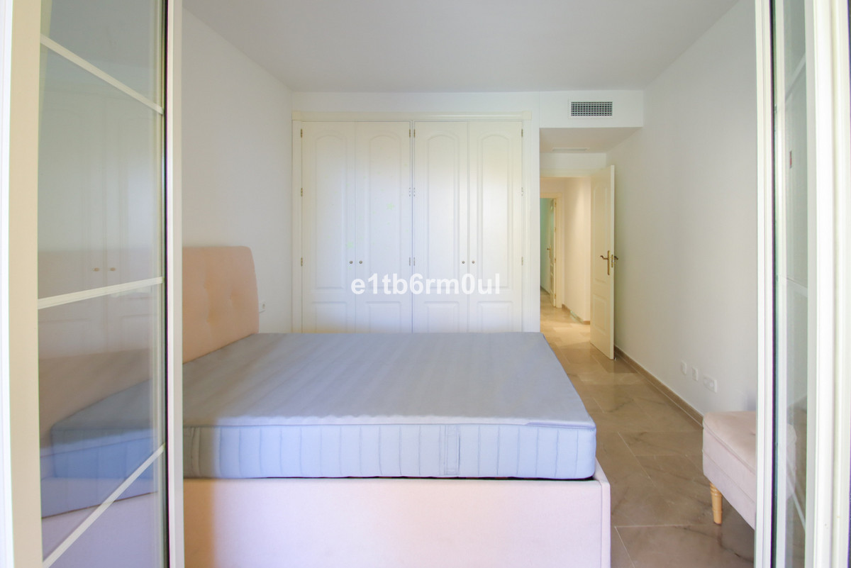 Huis te koop in Nueva Andalucía | 3 slaapkamers H5471512