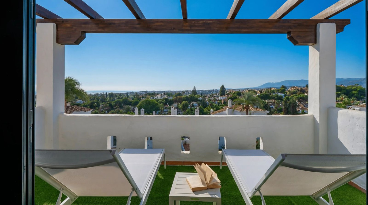 Appartement te koop in Nueva Andalucía | 3 slaapkamers H5472022