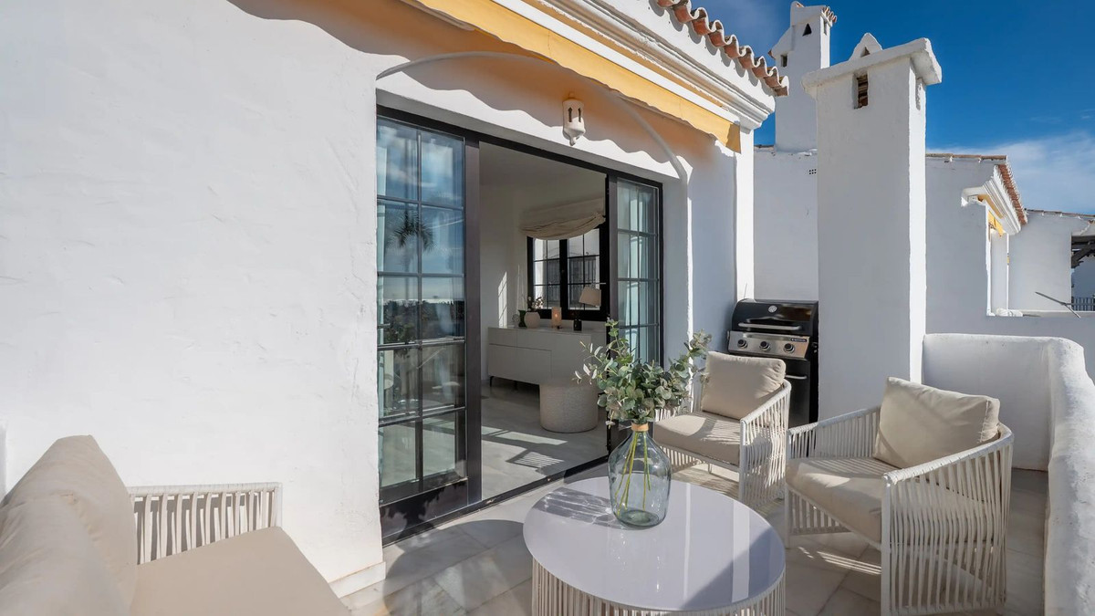 Appartement te koop in Nueva Andalucía | 3 slaapkamers H5472022