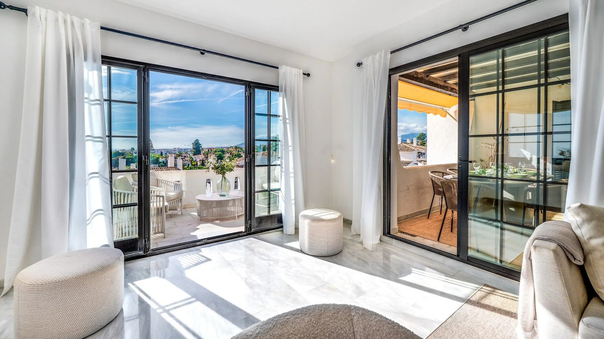 Appartement te koop in Nueva Andalucía | 3 slaapkamers H5472022