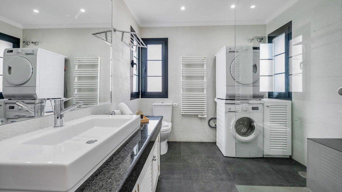 Appartement te koop in Nueva Andalucía | 3 slaapkamers H5472022