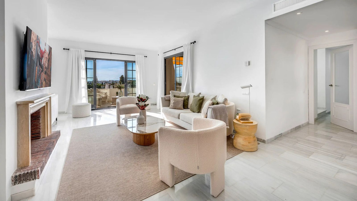 Appartement te koop in Nueva Andalucía | 3 slaapkamers H5472022