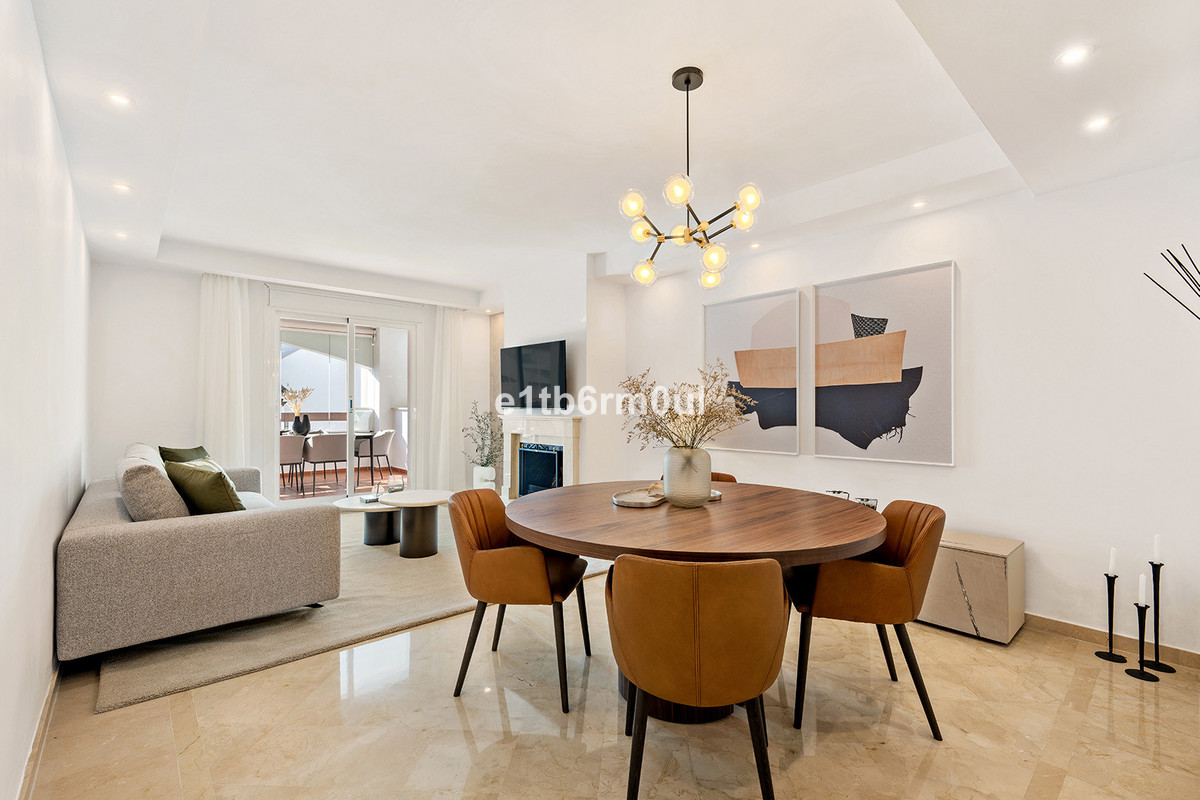 Appartement te koop in Nueva Andalucía | 2 slaapkamers H5472628