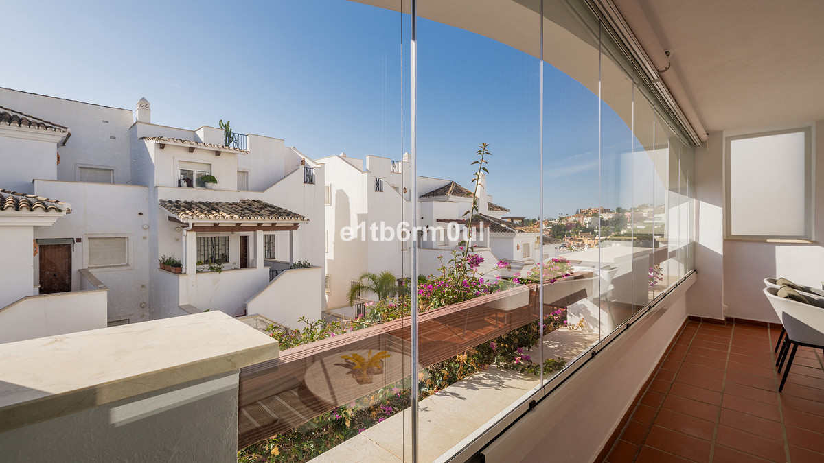 Appartement te koop in Nueva Andalucía | 2 slaapkamers H5472628