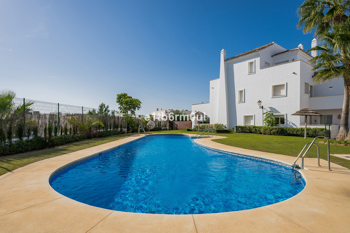 Appartement te koop in Nueva Andalucía | 2 slaapkamers H5472628