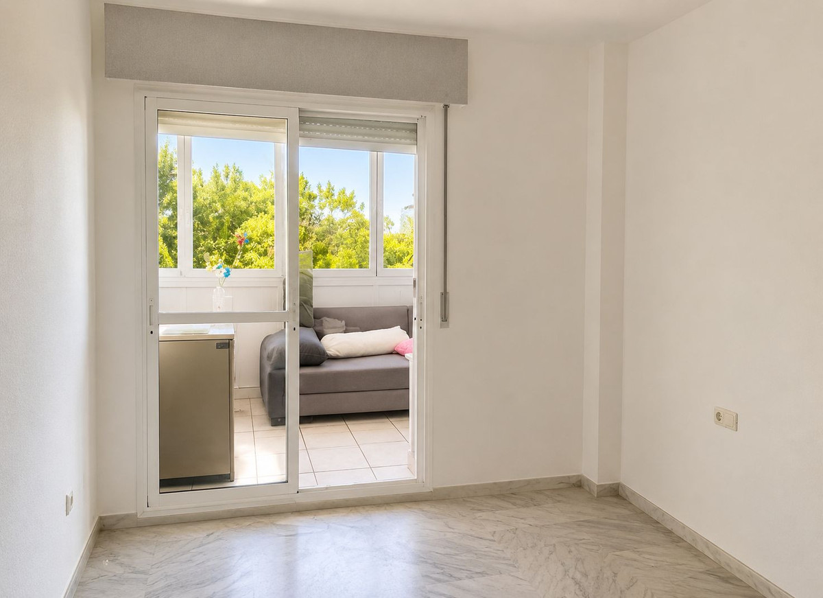 Appartement te koop in Nueva Andalucía | 2 slaapkamers H5472784
