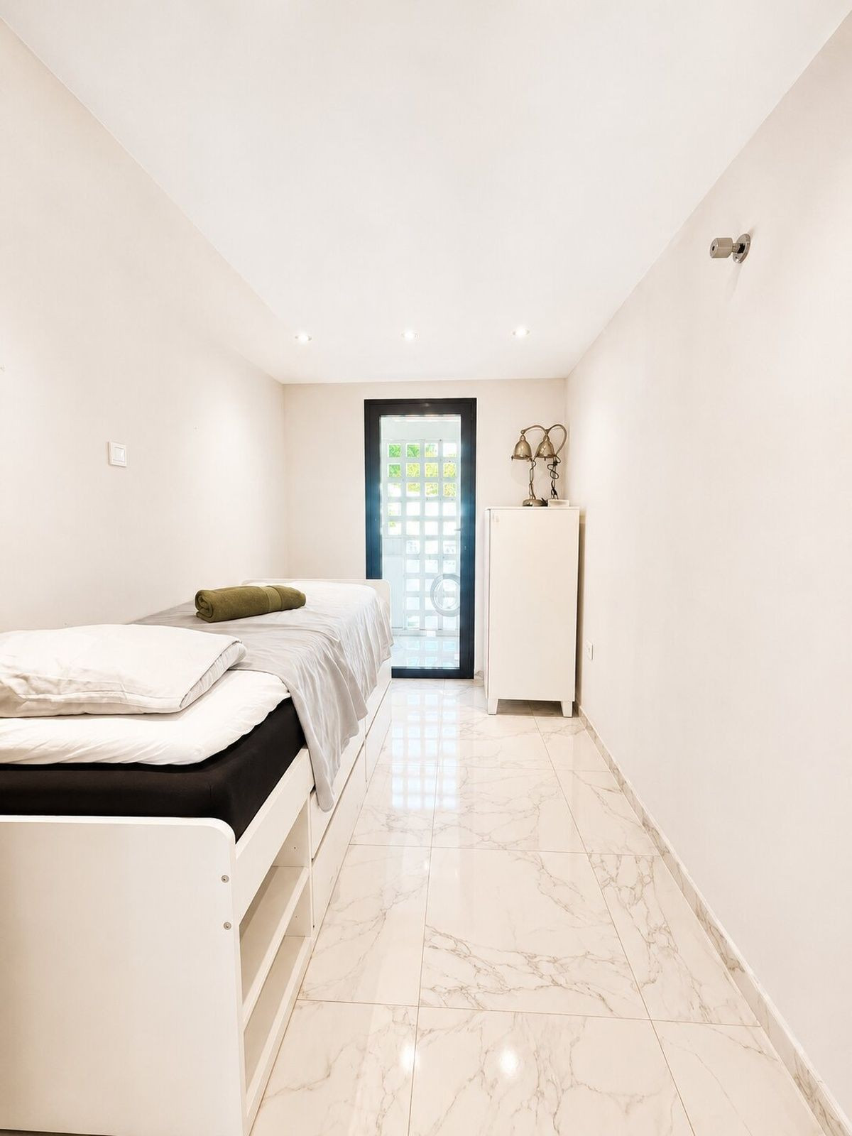 Appartement te koop in Nueva Andalucía | 3 slaapkamers H5473480