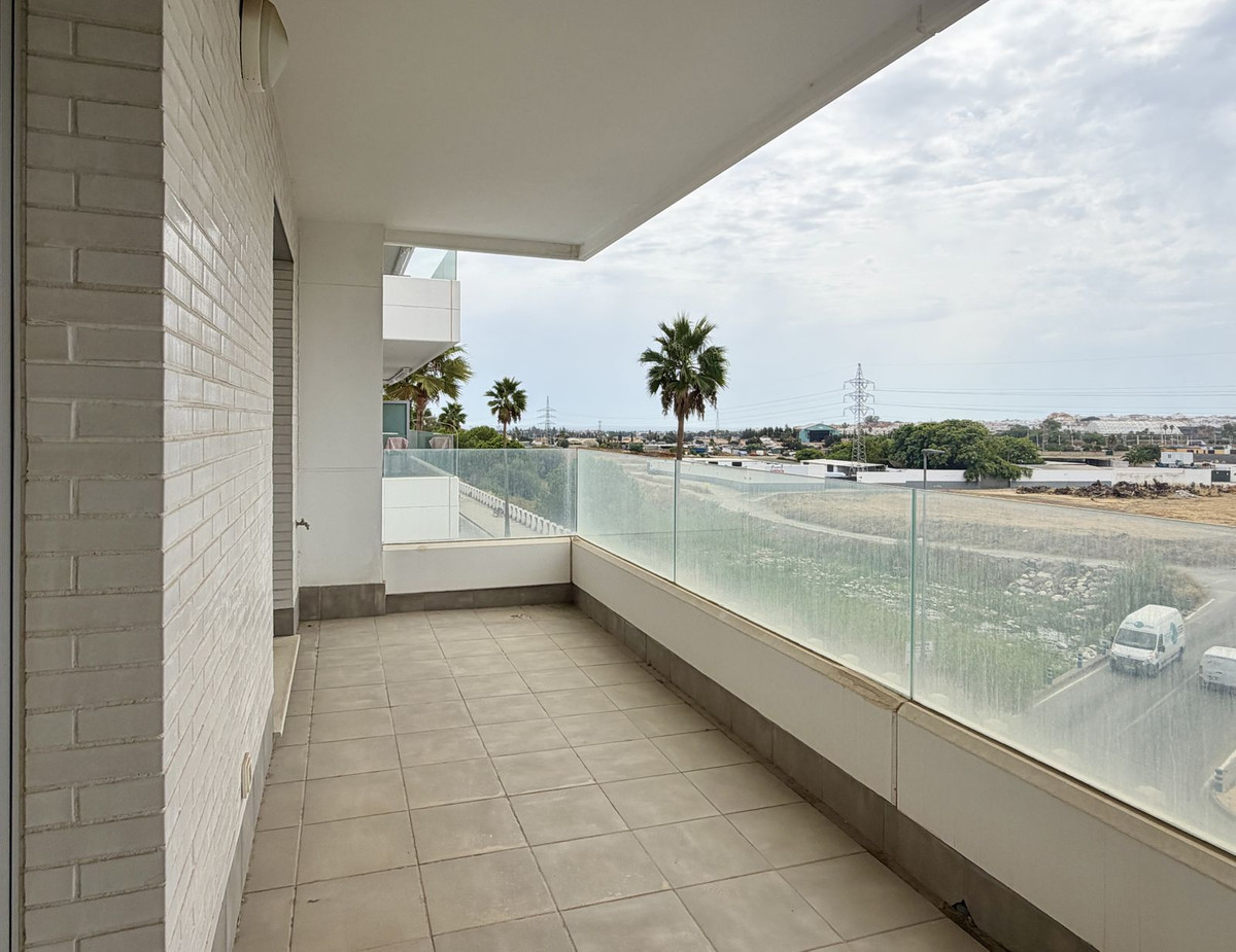 Appartement te koop in Nueva Andalucía | 3 slaapkamers H5474782