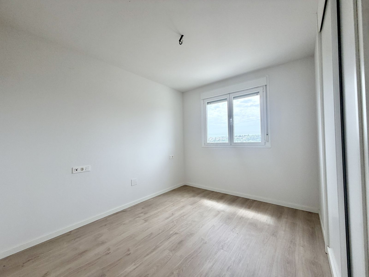 Appartement te koop in Nueva Andalucía | 3 slaapkamers H5474782