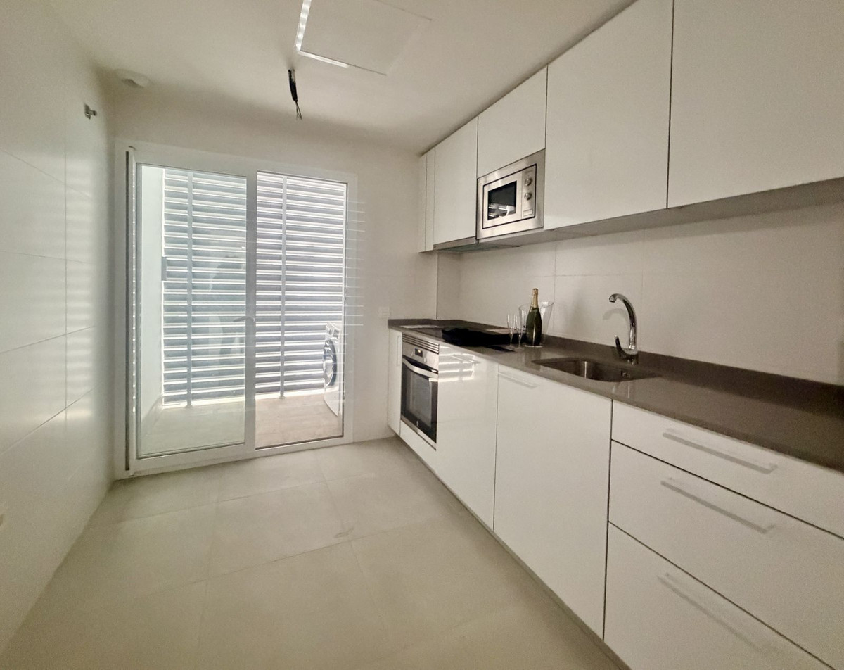 Appartement te koop in Nueva Andalucía | 3 slaapkamers H5474782
