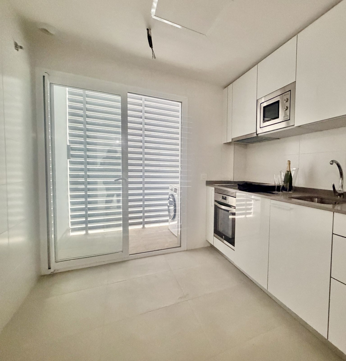Appartement te koop in Nueva Andalucía | 3 slaapkamers H5474782