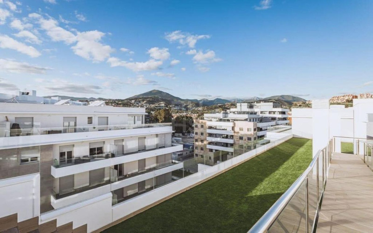 Appartement te koop in Nueva Andalucía | 3 slaapkamers H5474782