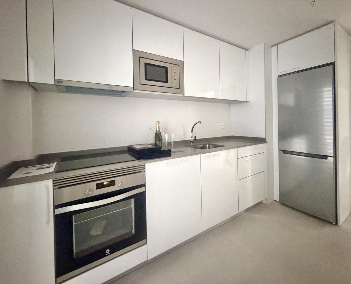 Appartement te koop in Nueva Andalucía | 3 slaapkamers H5474782