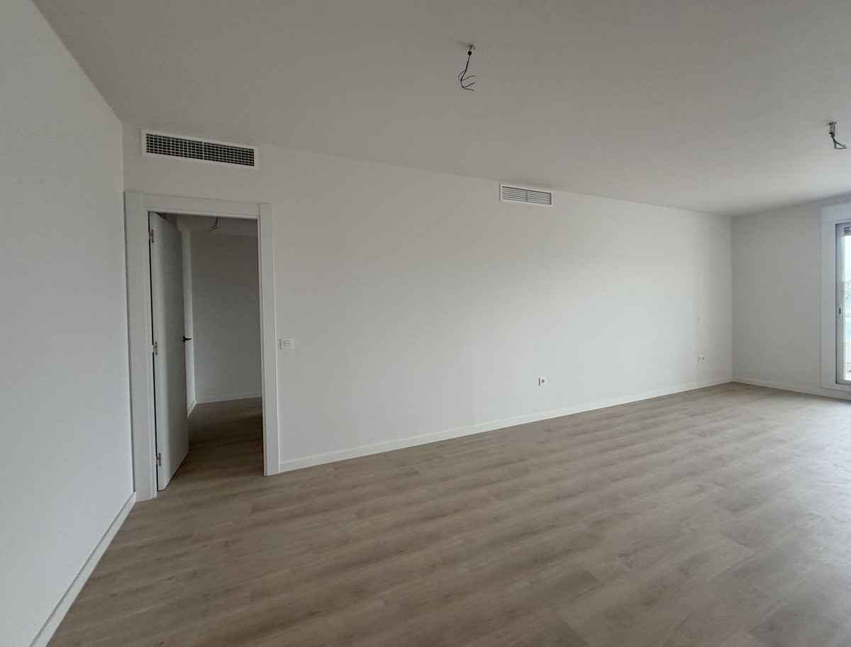 Appartement te koop in Nueva Andalucía | 3 slaapkamers H5474782