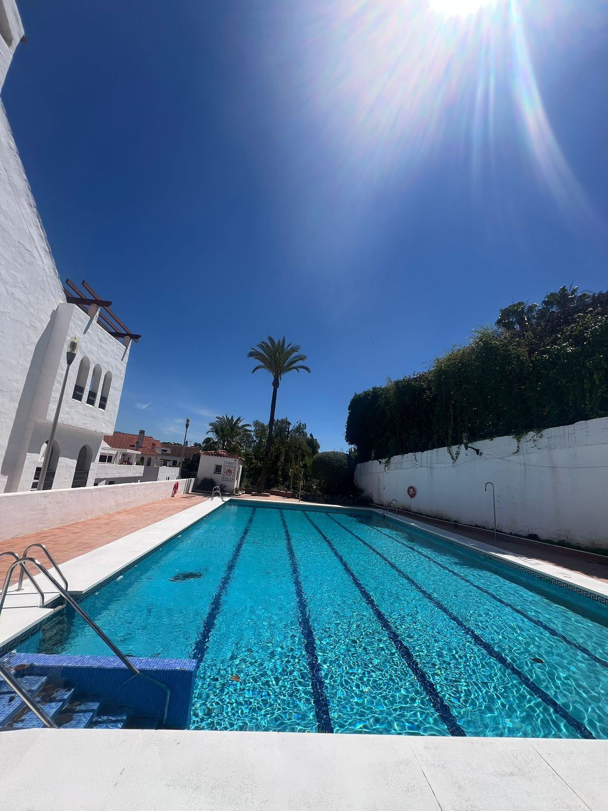 Appartement te koop in Nueva Andalucía | 3 slaapkamers H5477275