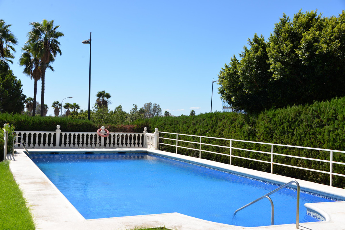 Appartement te koop in Nueva Andalucía | 2 slaapkamers H5478757