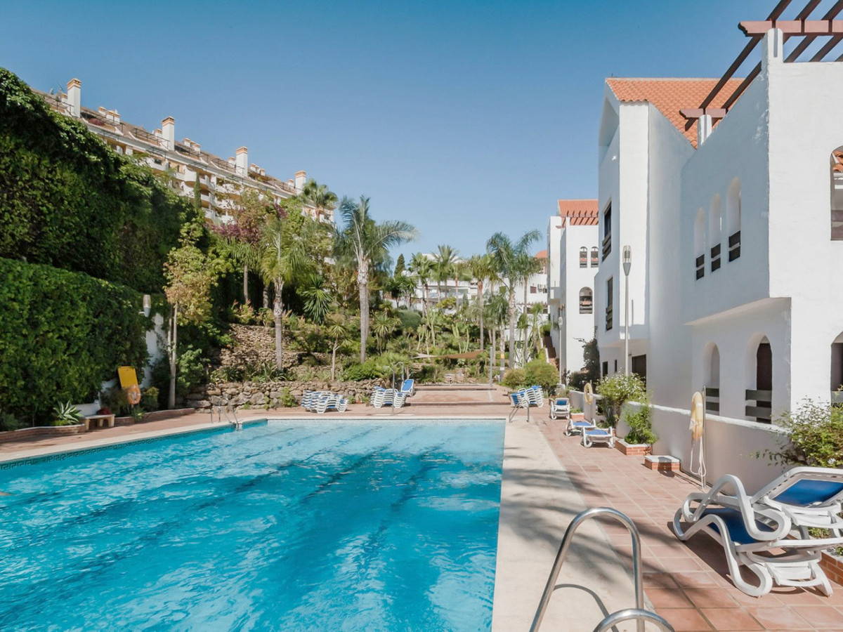 Appartement te koop in Nueva Andalucía | 2 slaapkamers H5480959