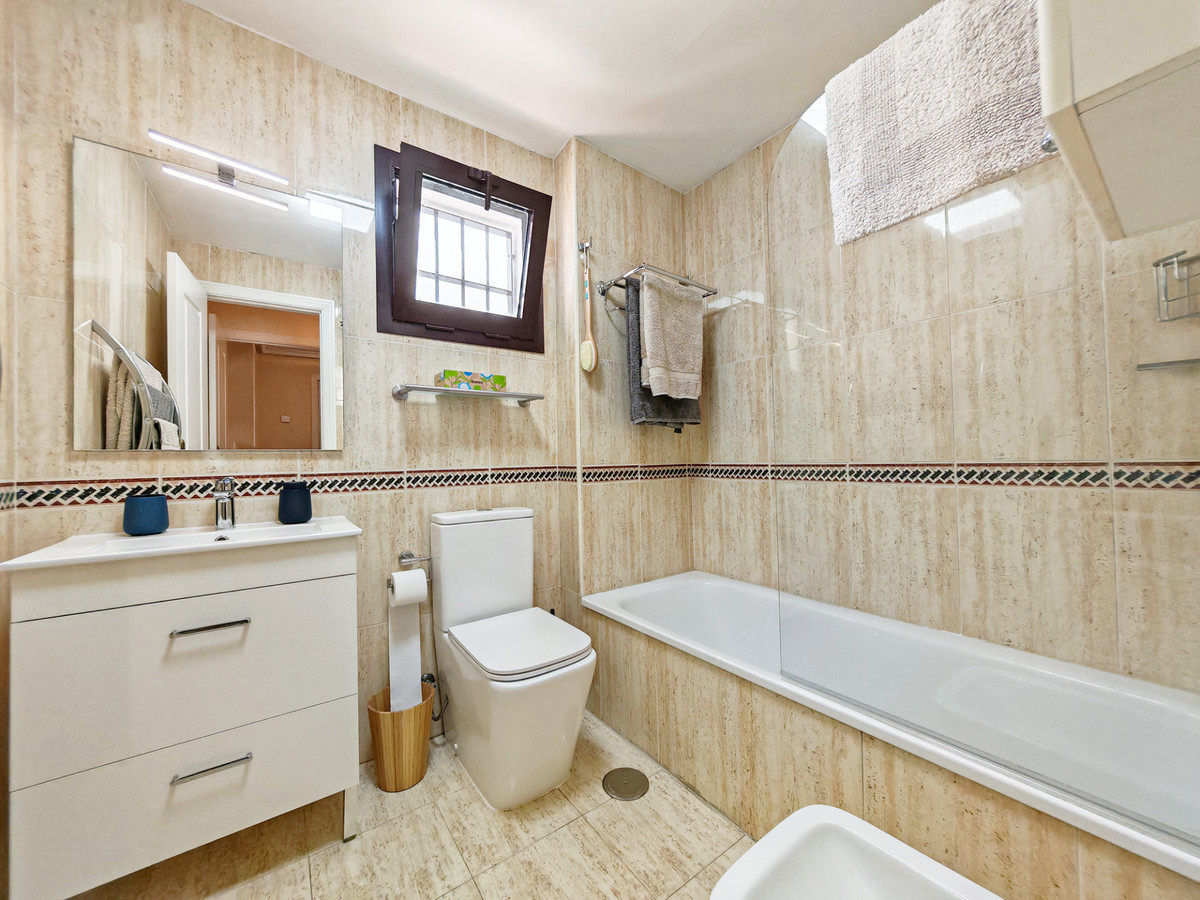 Appartement te koop in Nueva Andalucía | 2 slaapkamers H5480959