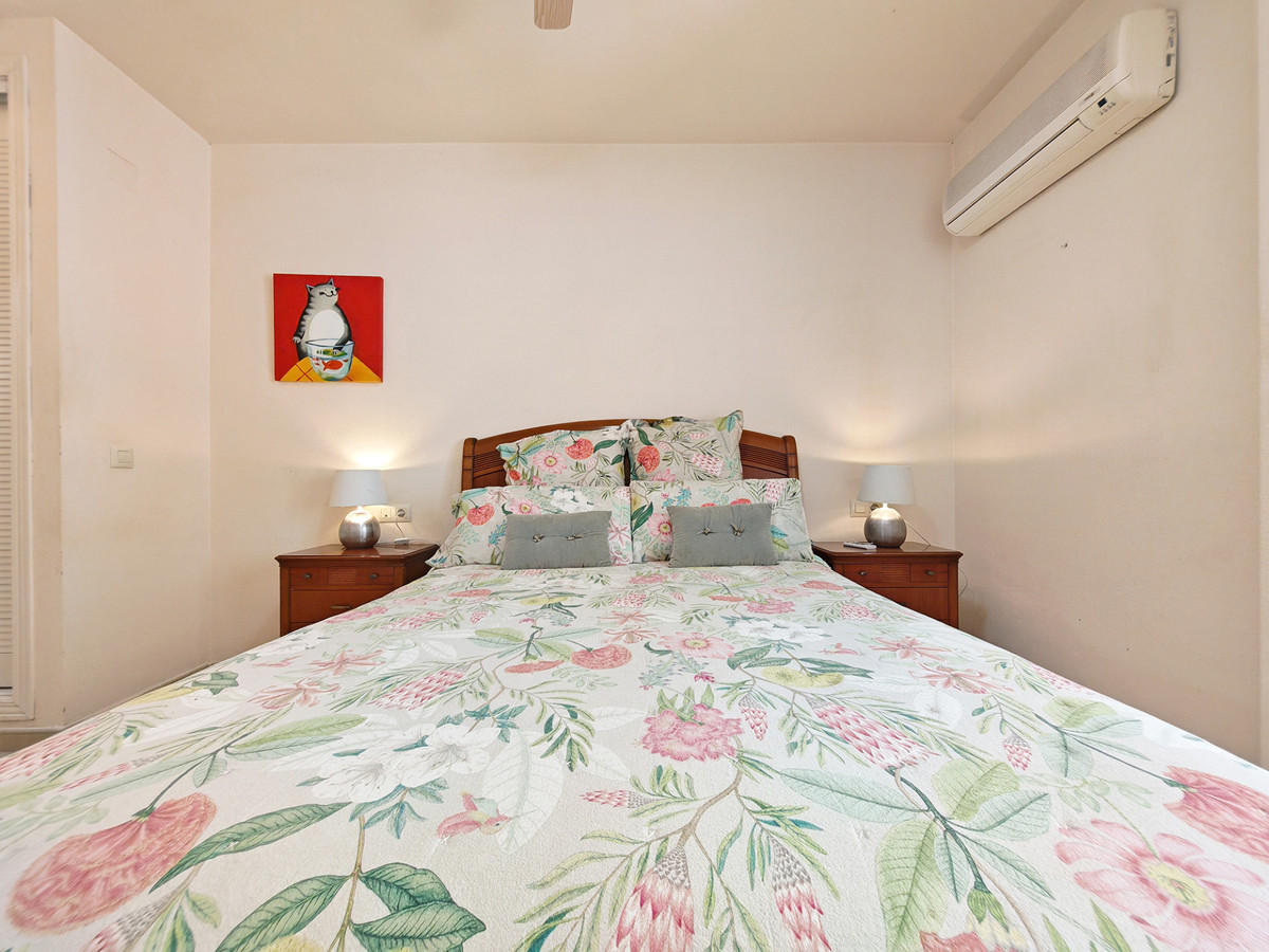 Appartement te koop in Nueva Andalucía | 2 slaapkamers H5480959