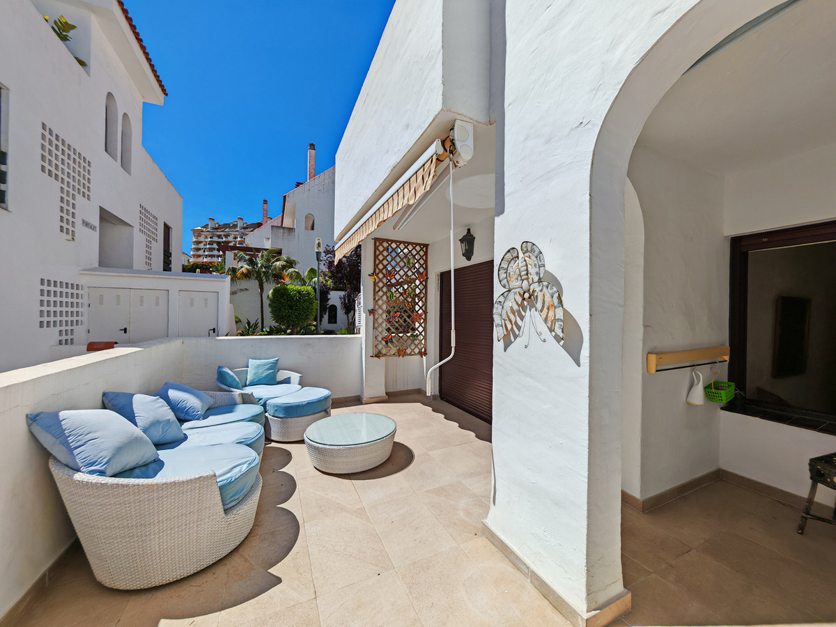 Appartement te koop in Nueva Andalucía | 2 slaapkamers H5480959