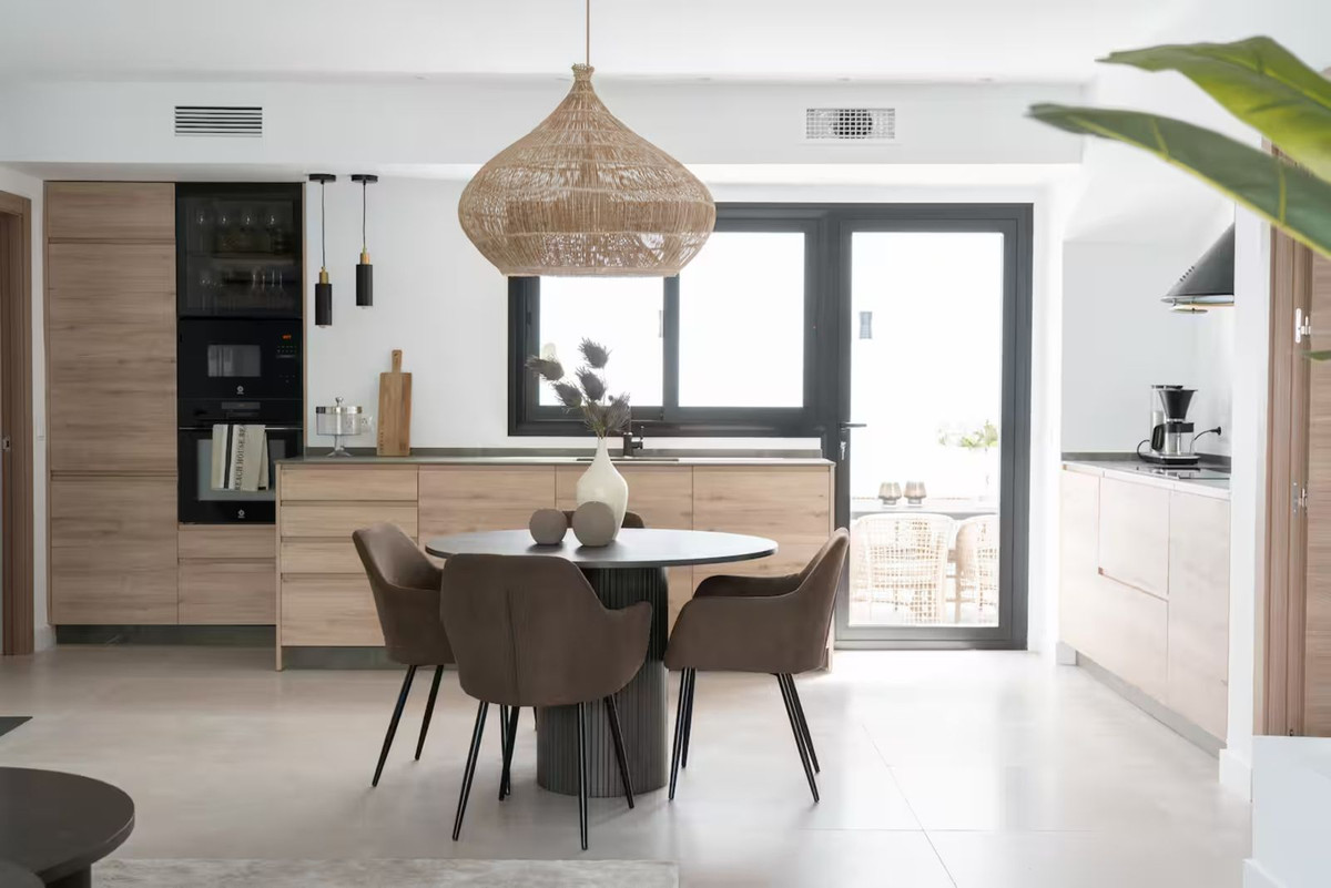 Appartement te koop in Nueva Andalucía | 2 slaapkamers H5482636