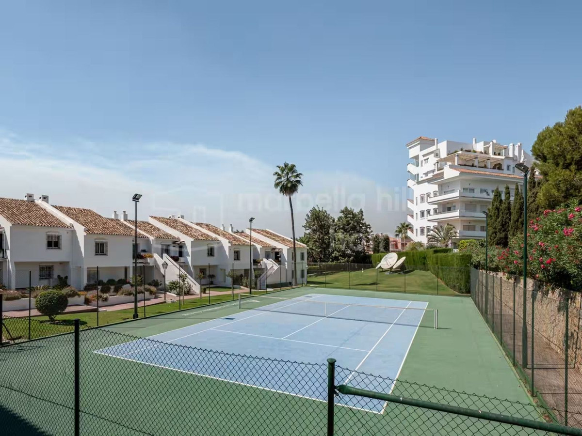 Appartement te koop in Nueva Andalucía | 2 slaapkamers H5482636