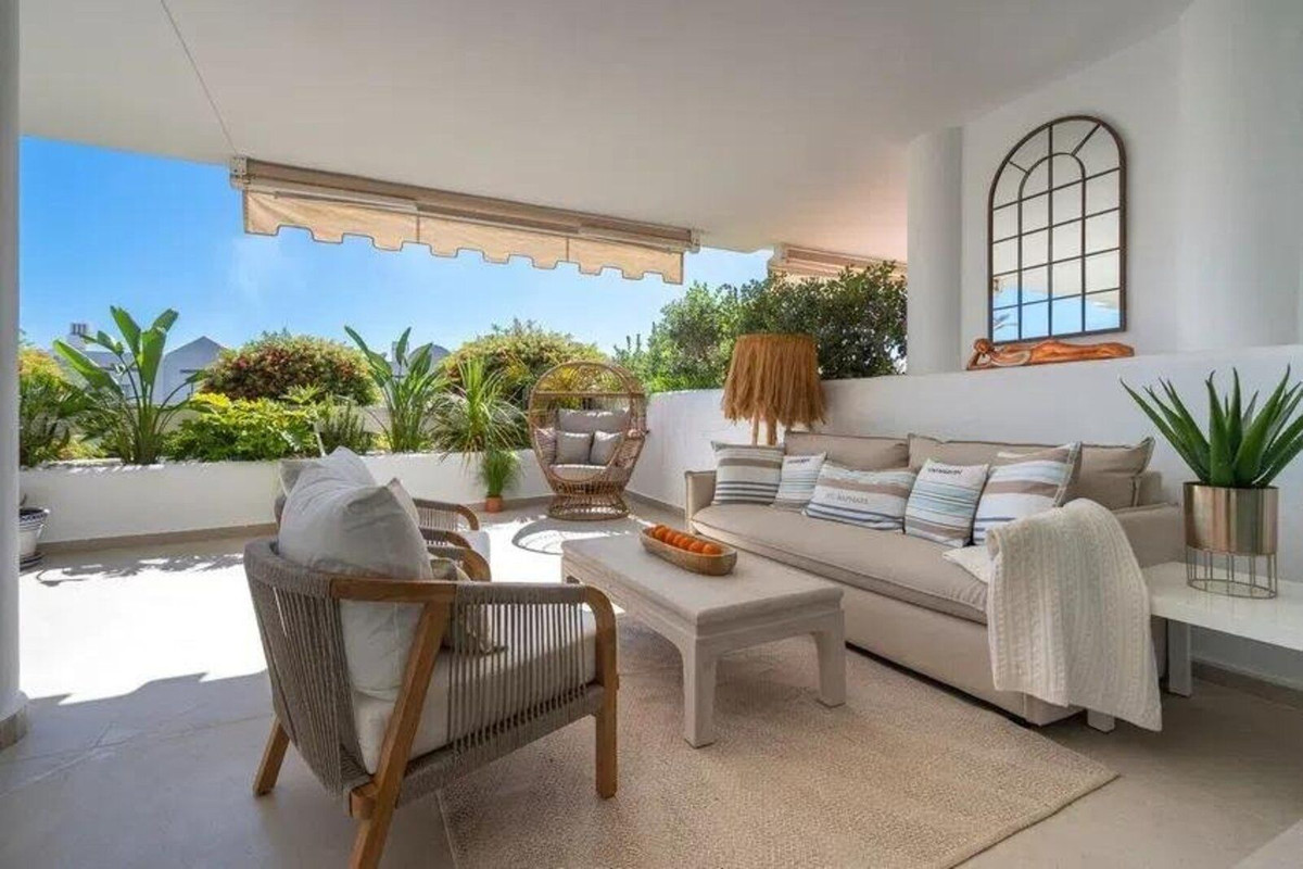 Appartement te koop in Nueva Andalucía | 2 slaapkamers H5483491