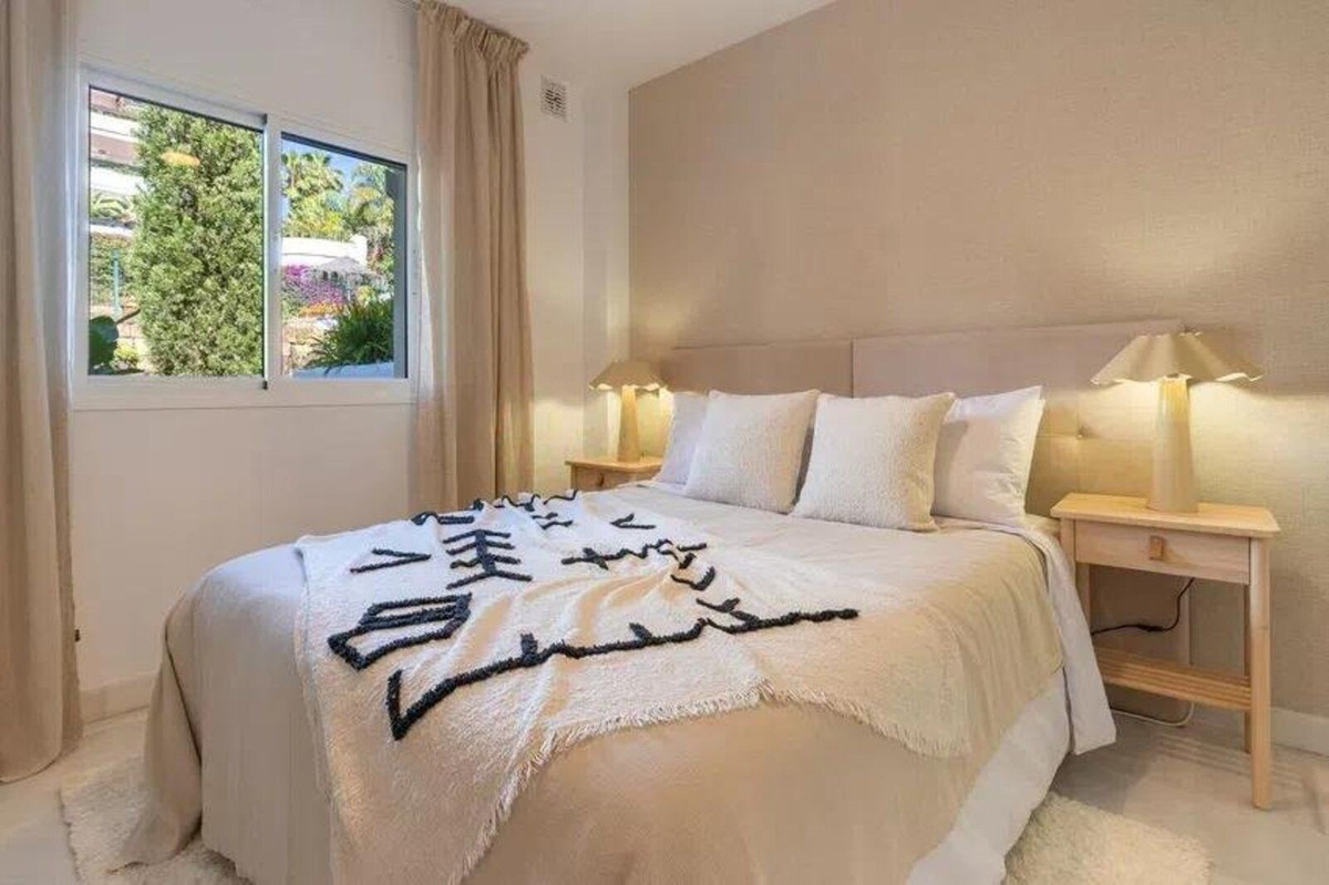 Appartement te koop in Nueva Andalucía | 2 slaapkamers H5483491