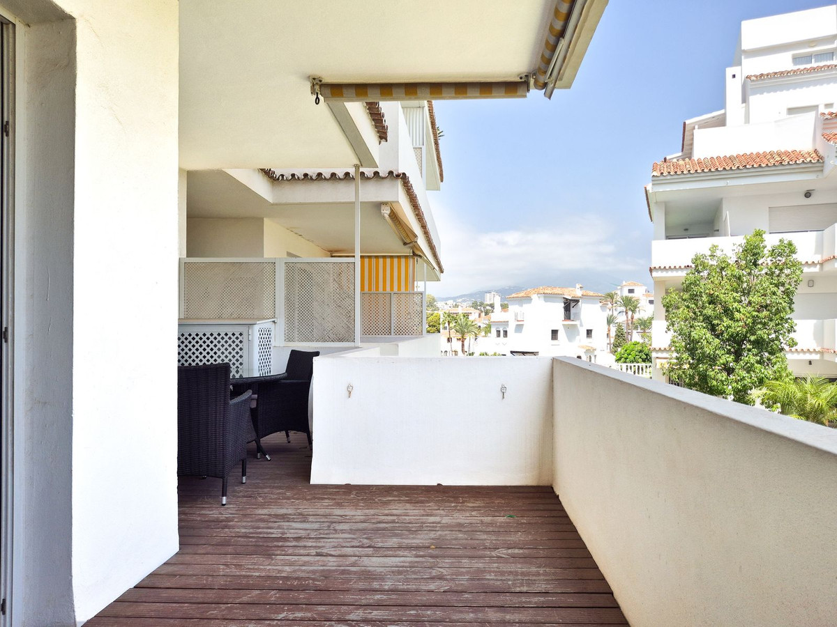 Appartement te koop in Nueva Andalucía | 2 slaapkamers H5484601