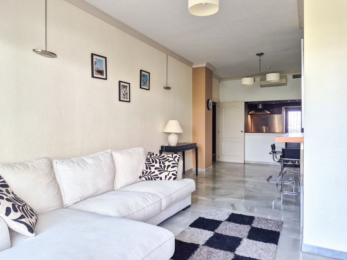 Appartement te koop in Nueva Andalucía | 2 slaapkamers H5484601