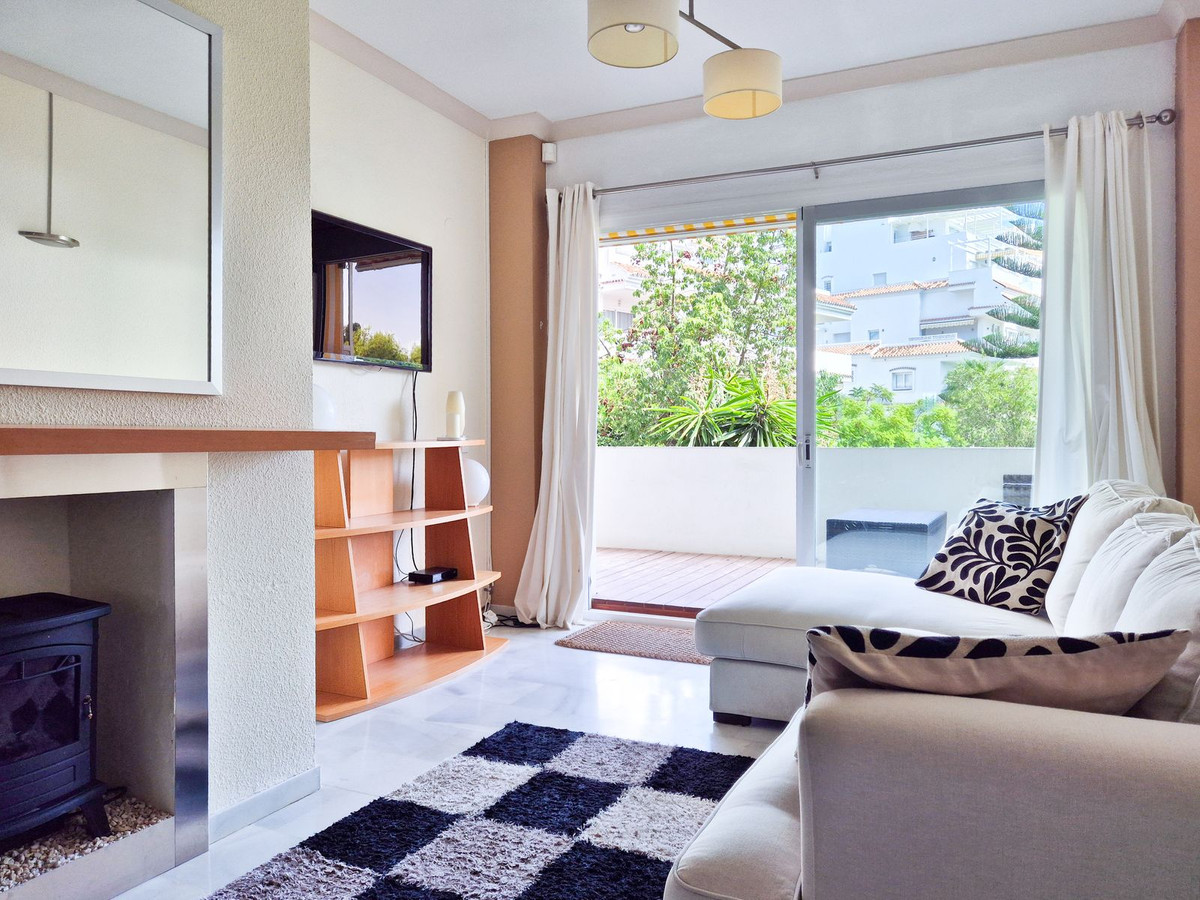 Appartement te koop in Nueva Andalucía | 2 slaapkamers H5484601