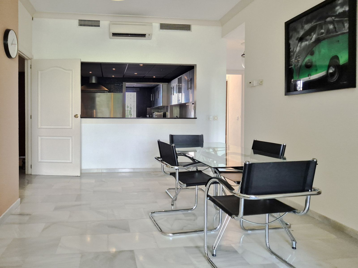 Appartement te koop in Nueva Andalucía | 2 slaapkamers H5484601