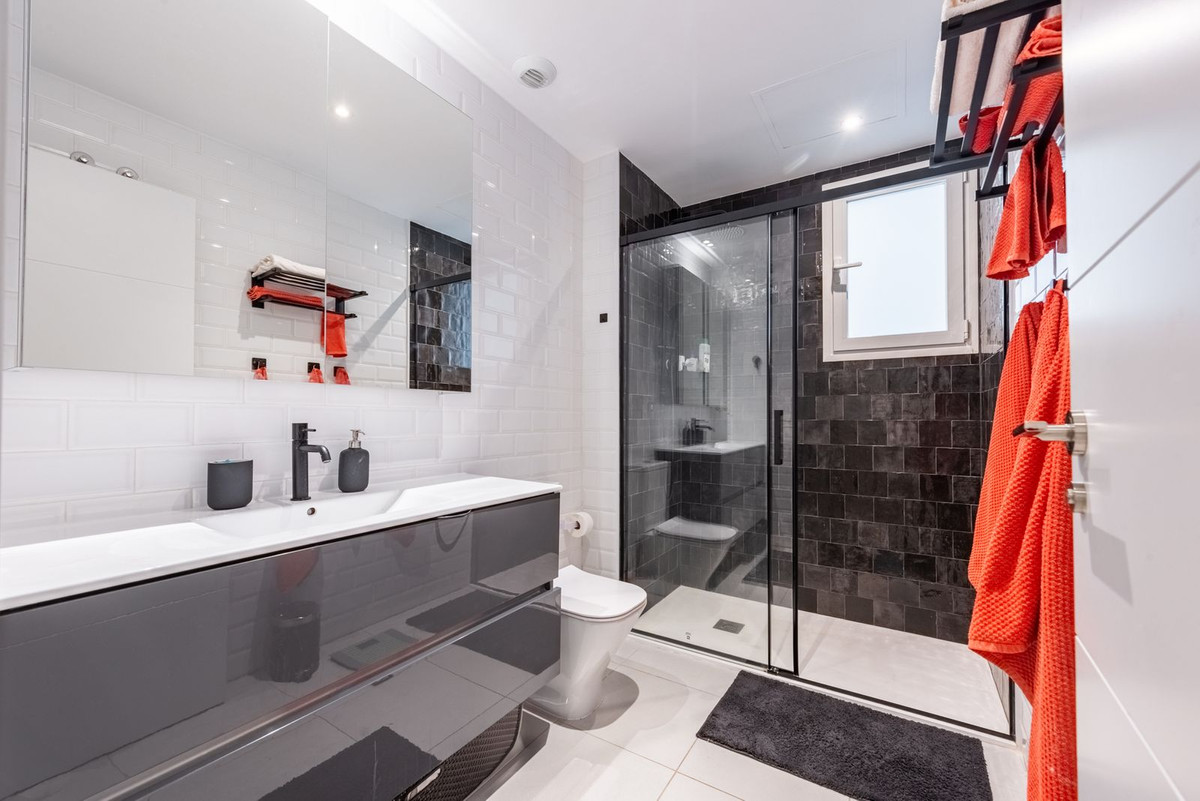 Appartement te koop in Nueva Andalucía | 2 slaapkamers H5486467