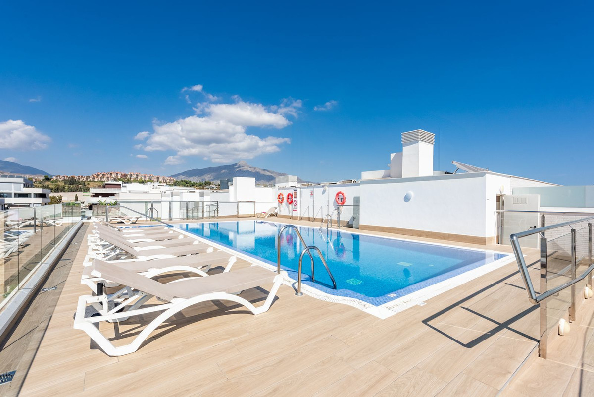 Appartement te koop in Nueva Andalucía | 2 slaapkamers H5486467
