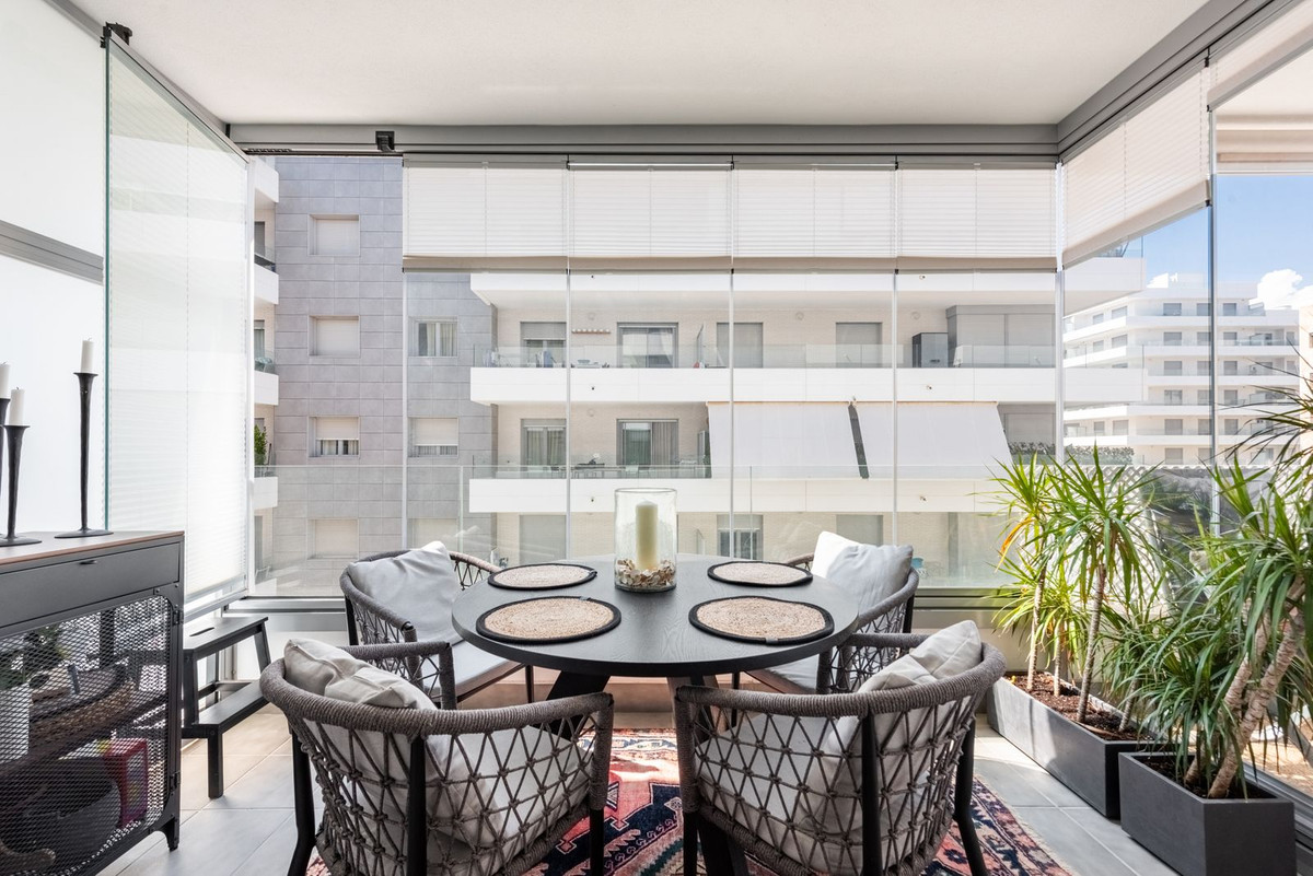 Appartement te koop in Nueva Andalucía | 2 slaapkamers H5486467