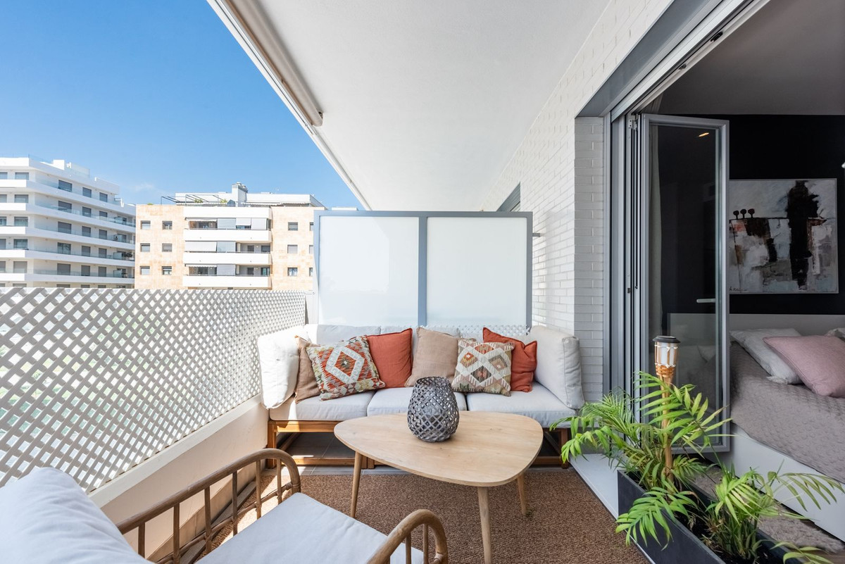 Appartement te koop in Nueva Andalucía | 2 slaapkamers H5486467