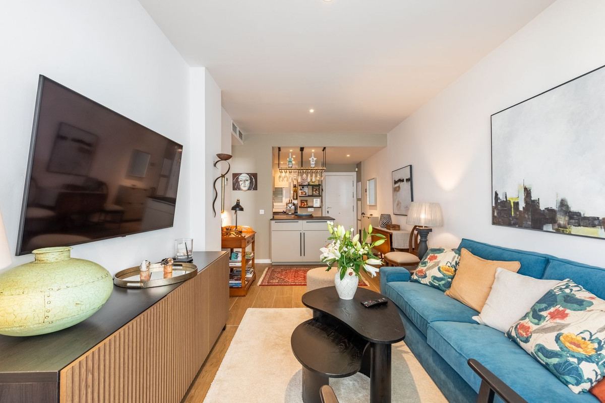 Appartement te koop in Nueva Andalucía | 2 slaapkamers H5486467