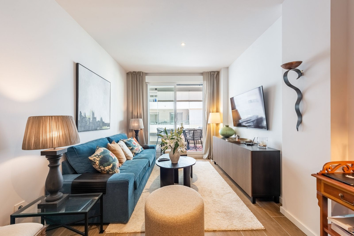Appartement te koop in Nueva Andalucía | 2 slaapkamers H5486467