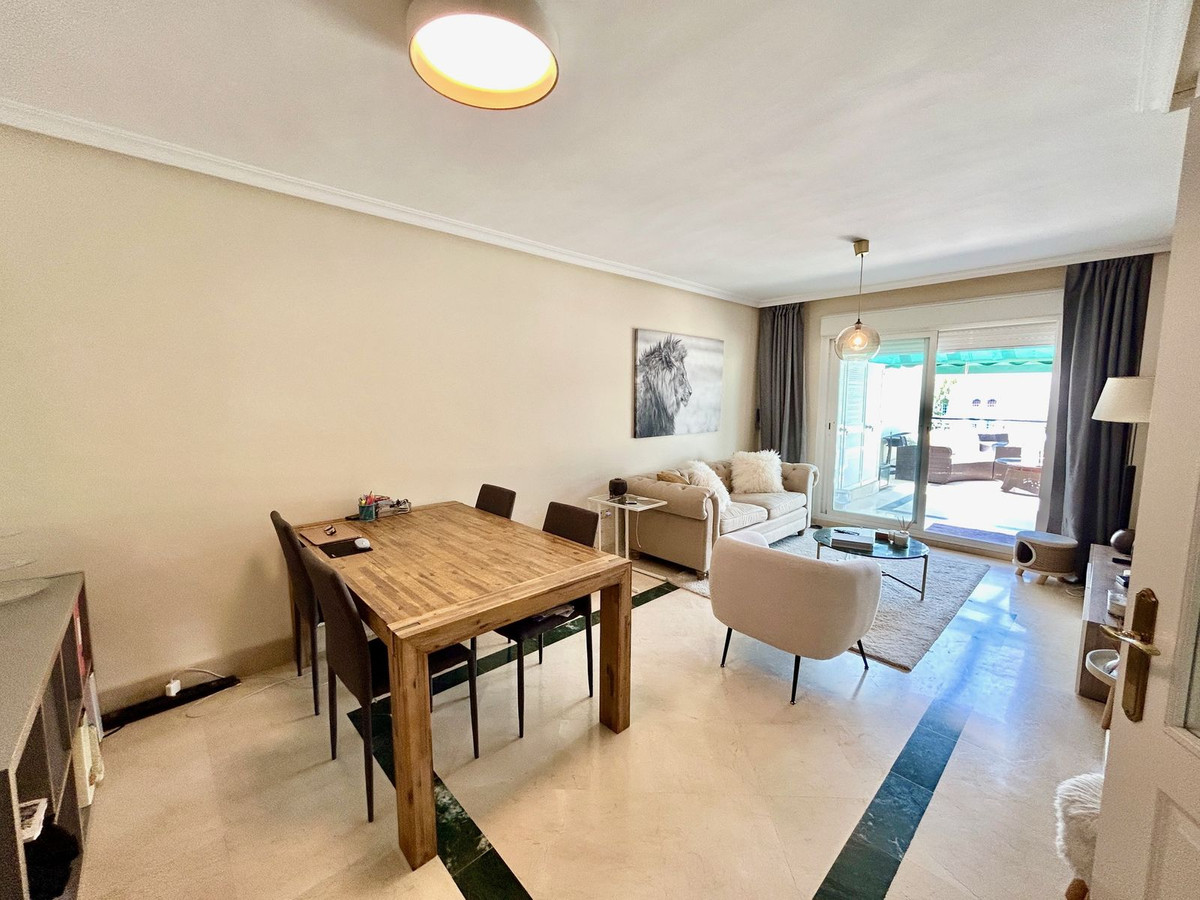 Appartement te koop in Nueva Andalucía | 3 slaapkamers H5486545