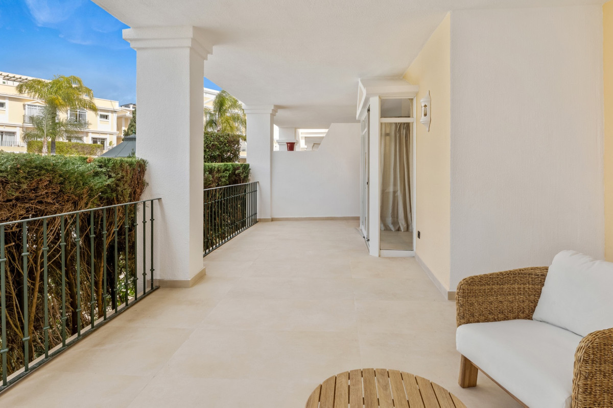 Appartement te koop in Nueva Andalucía | 3 slaapkamers H5486866