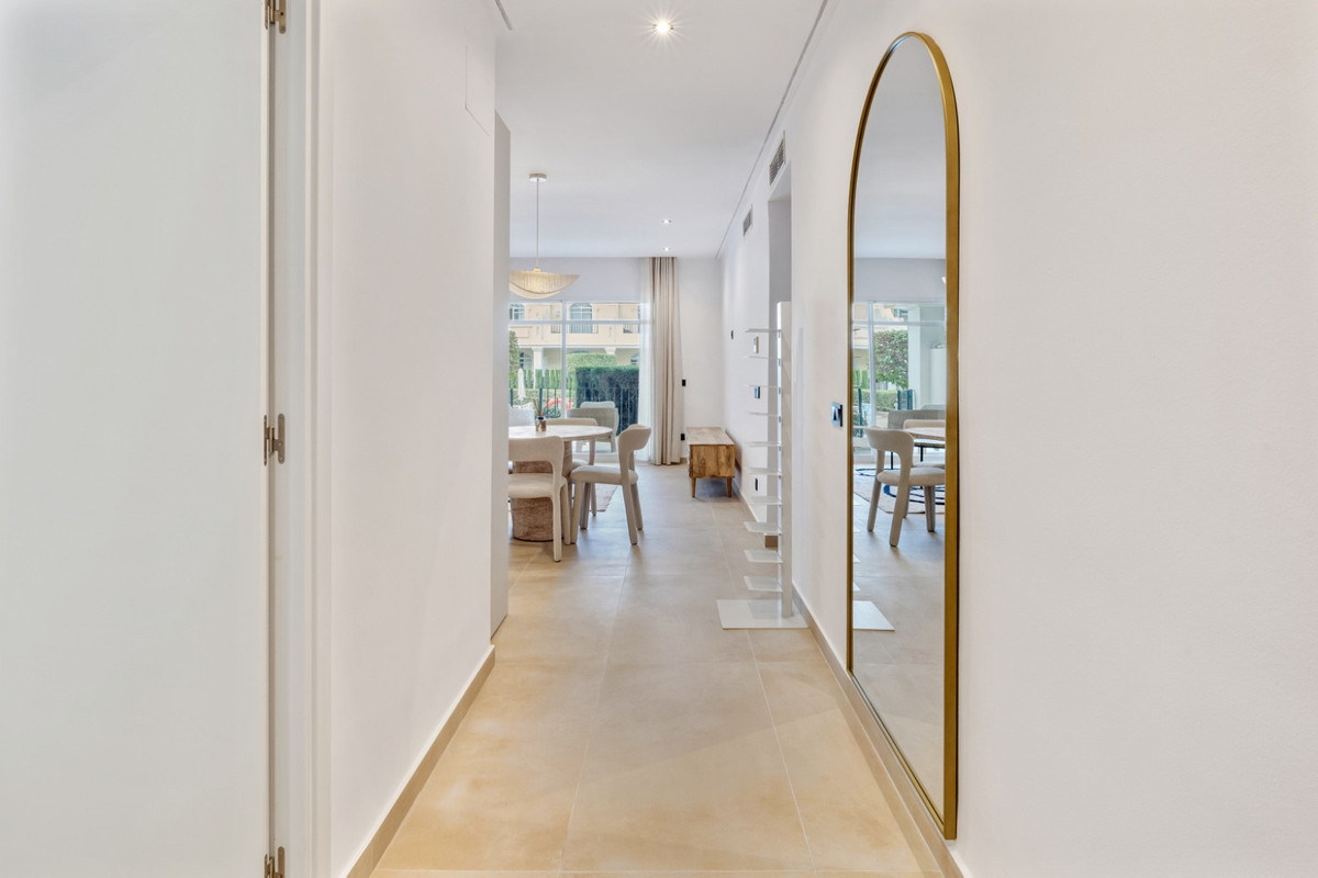 Appartement te koop in Nueva Andalucía | 3 slaapkamers H5486866