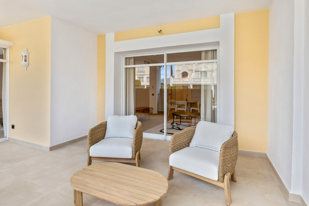Appartement te koop in Nueva Andalucía | 3 slaapkamers H5486866