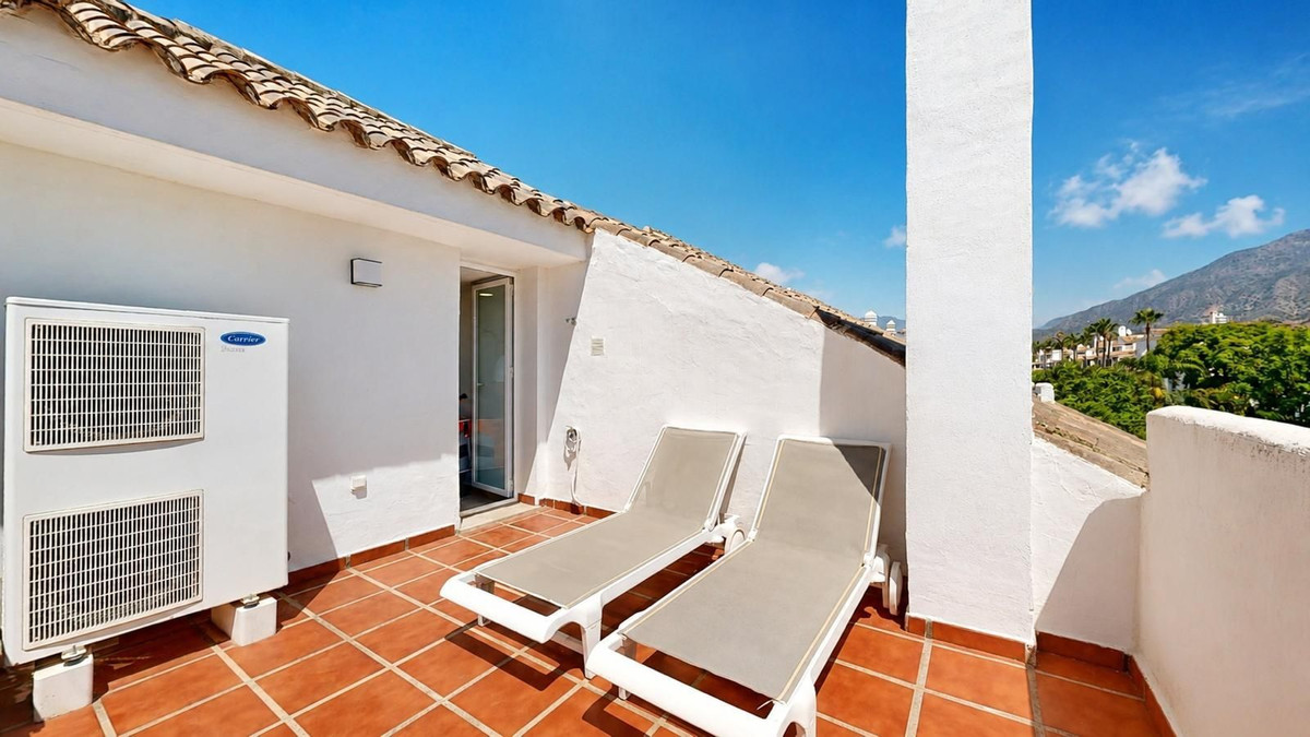 Appartement te koop in Nueva Andalucía | 3 slaapkamers H5487586