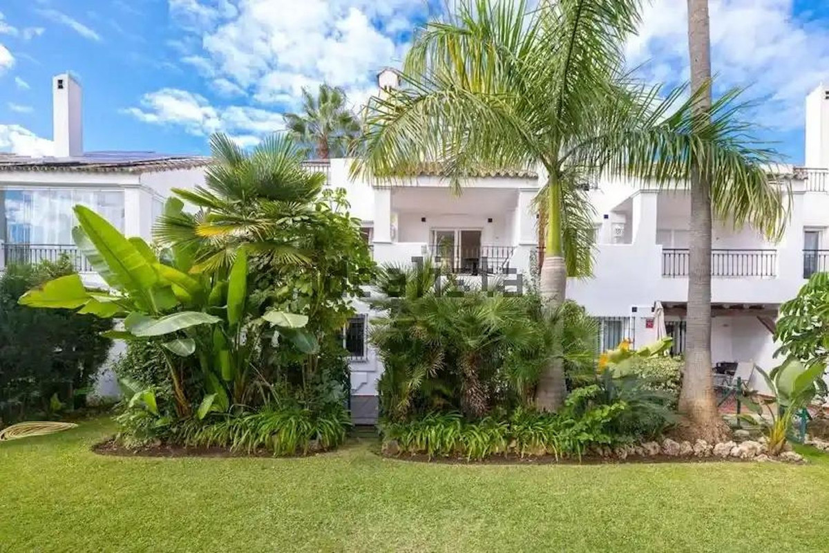 Appartement te koop in Nueva Andalucía | 3 slaapkamers H5487586