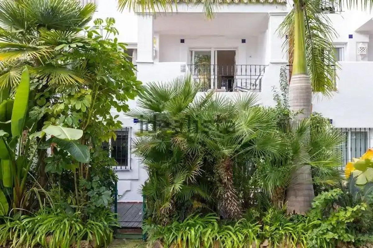 Appartement te koop in Nueva Andalucía | 3 slaapkamers H5487586