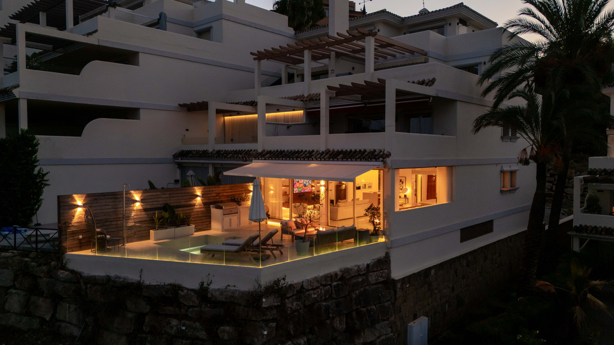 Appartement te koop in Nueva Andalucía | 3 slaapkamers H5488015