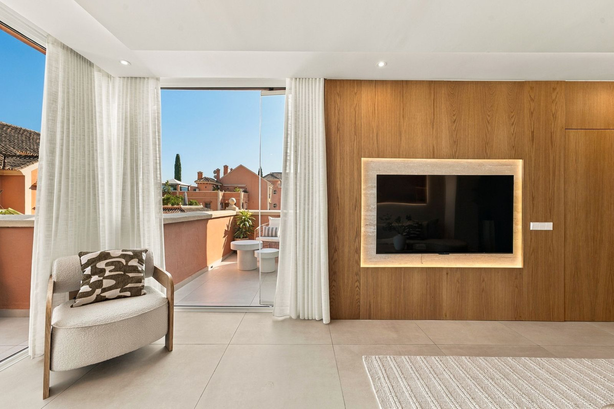 Property main view 14
