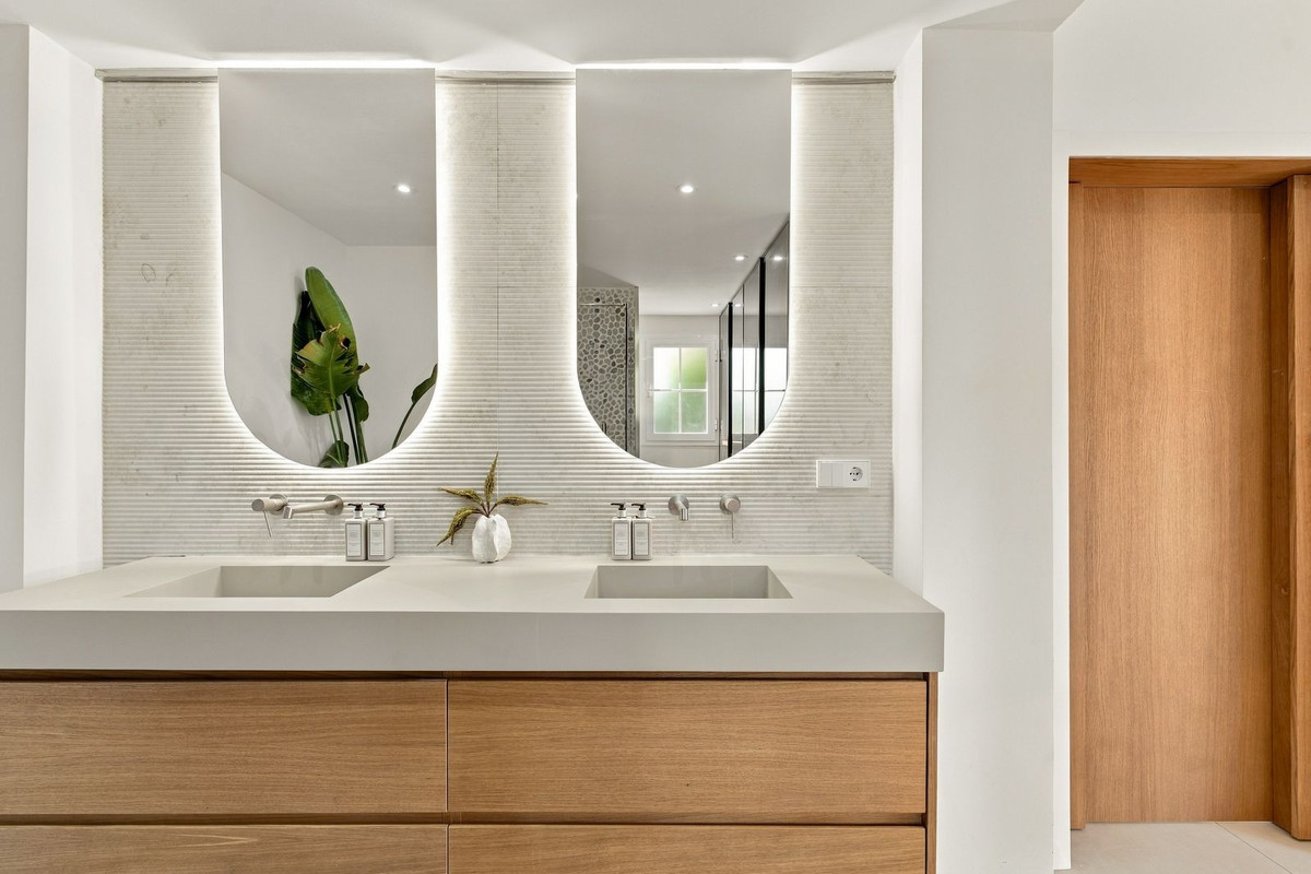 Property main view 30